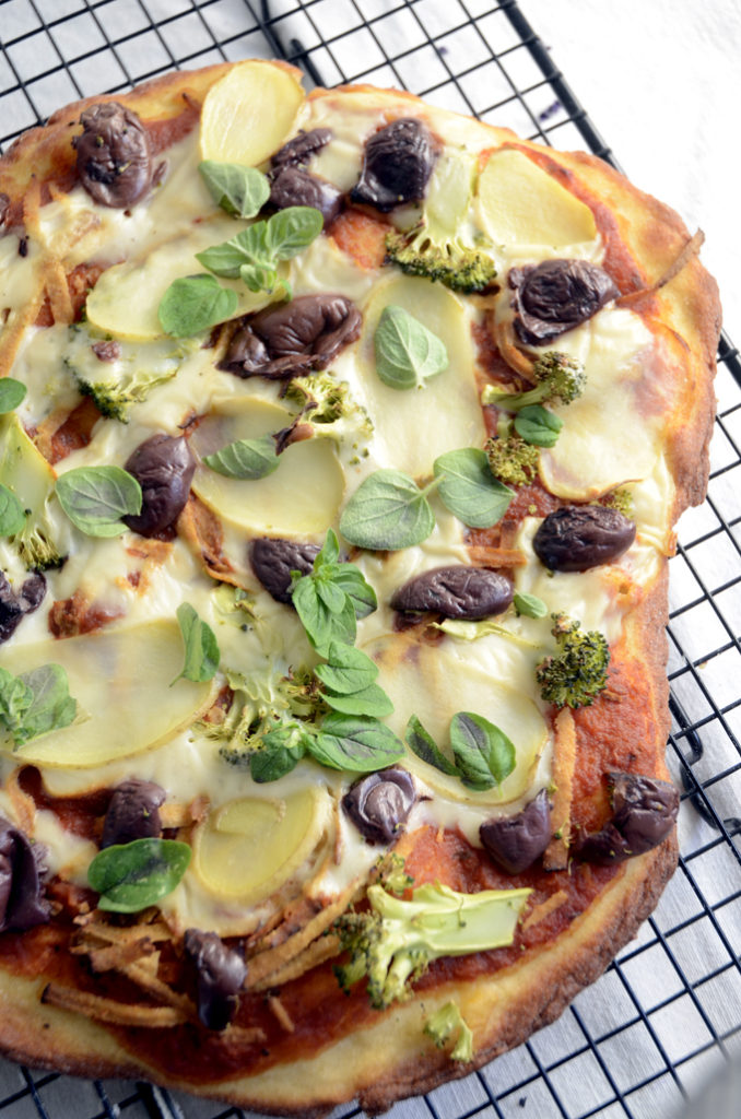 Ultimativ inpsiration: 50+ idéer til din veganske pizza [kun råvarer]